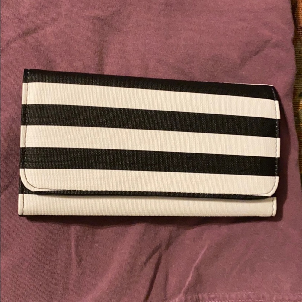 Black and white striped wallet